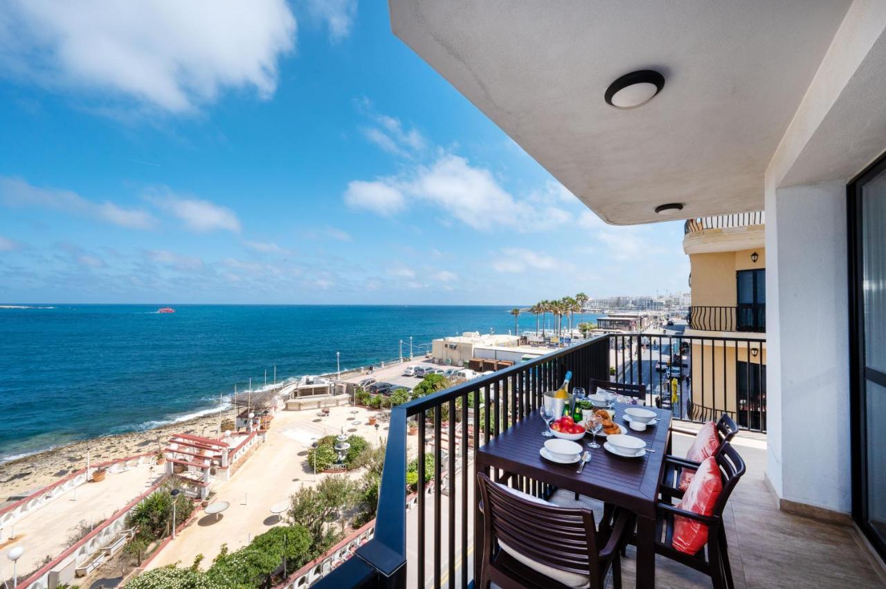 Islet Promenade Seafront With Large Corner Terrace By Getawaysmalta San Pawl il-Baħar
