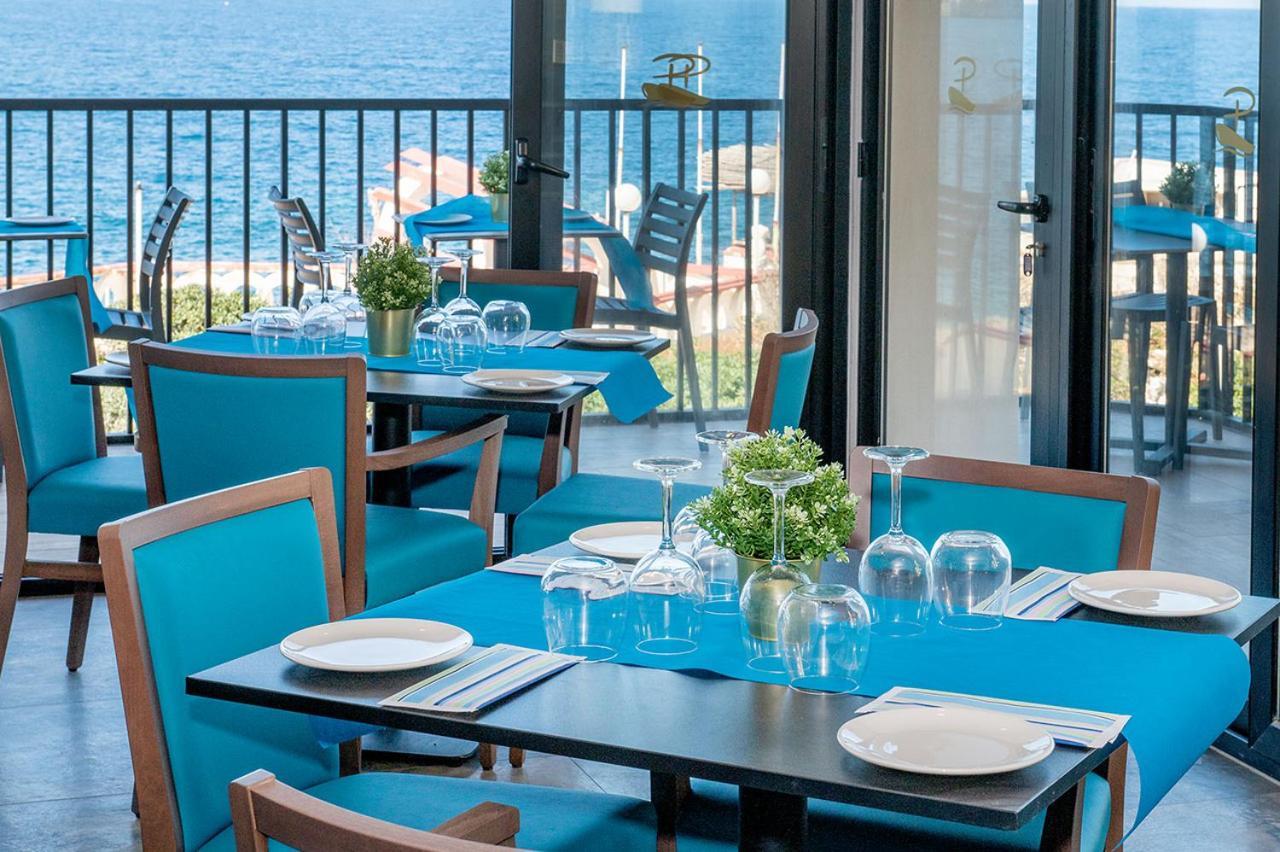 Islet Promenade Seafront With Large Corner Terrace By Getawaysmalta St. Paul's Bay
